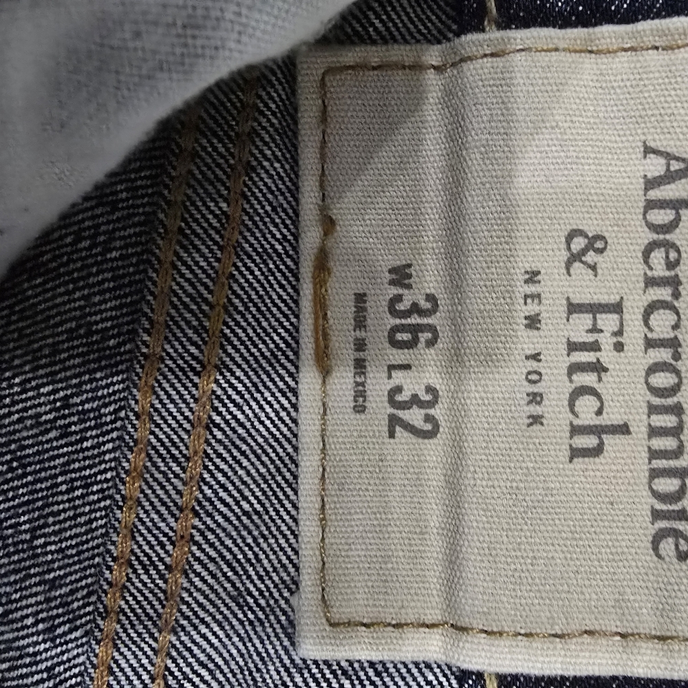Abercrombie & Fitch Men's 36x32 Skinny Jeans. - Picture 4 of 9